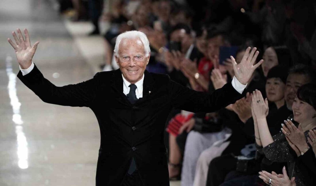 Efsanevi İtalyan modacı ve milyarder Giorgio Armani 91 yaşında hayatını