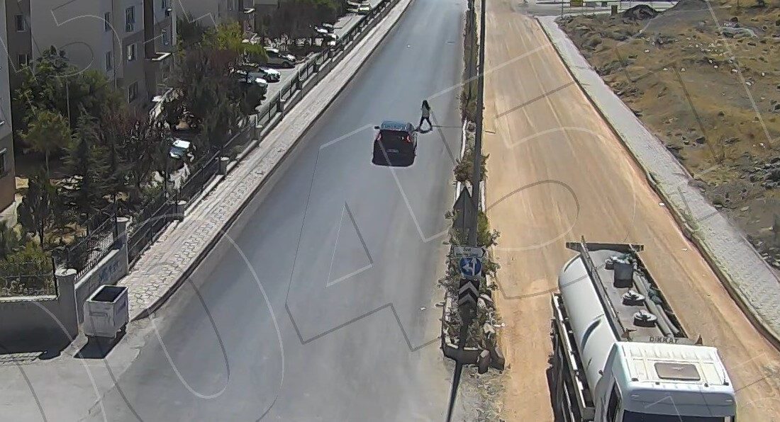 Elazığ’da 19 gün önce otomobilin çarpması sonucu ağır yaralanan kadının