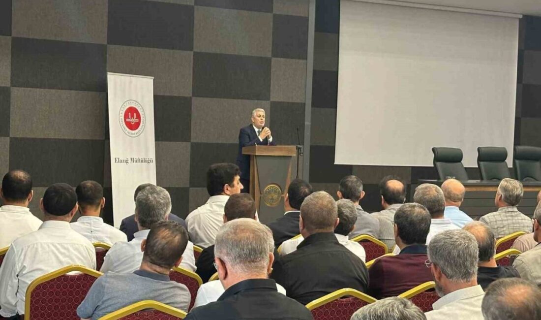 Elazığ’da eylül ayı cami görevlileri toplantısı düzenlendi. Elazığ İl Müftülüğüne