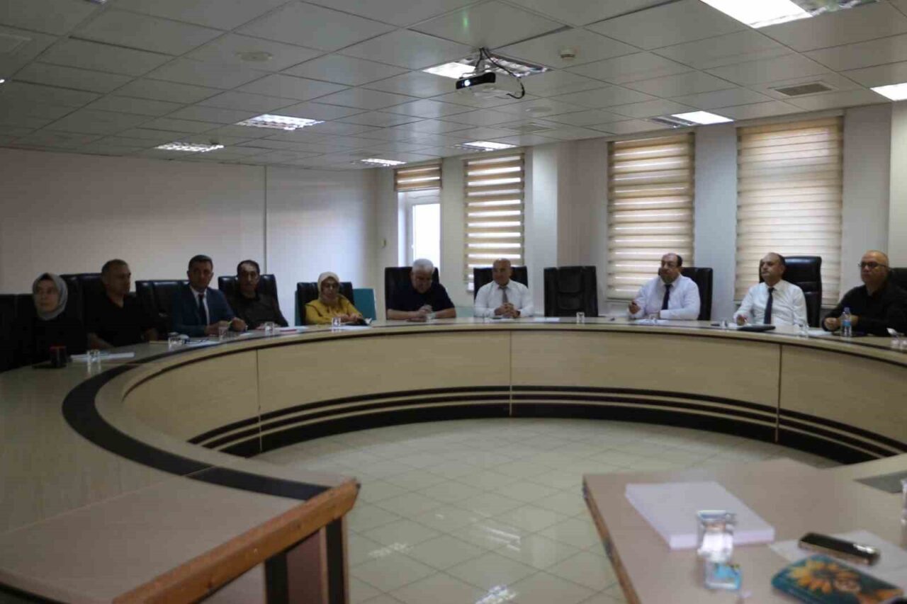 Elazığ’da Halk Sağlığı Hizmetleri Başkanlığı tarafından sunulan hizmetlerin ele alındığı