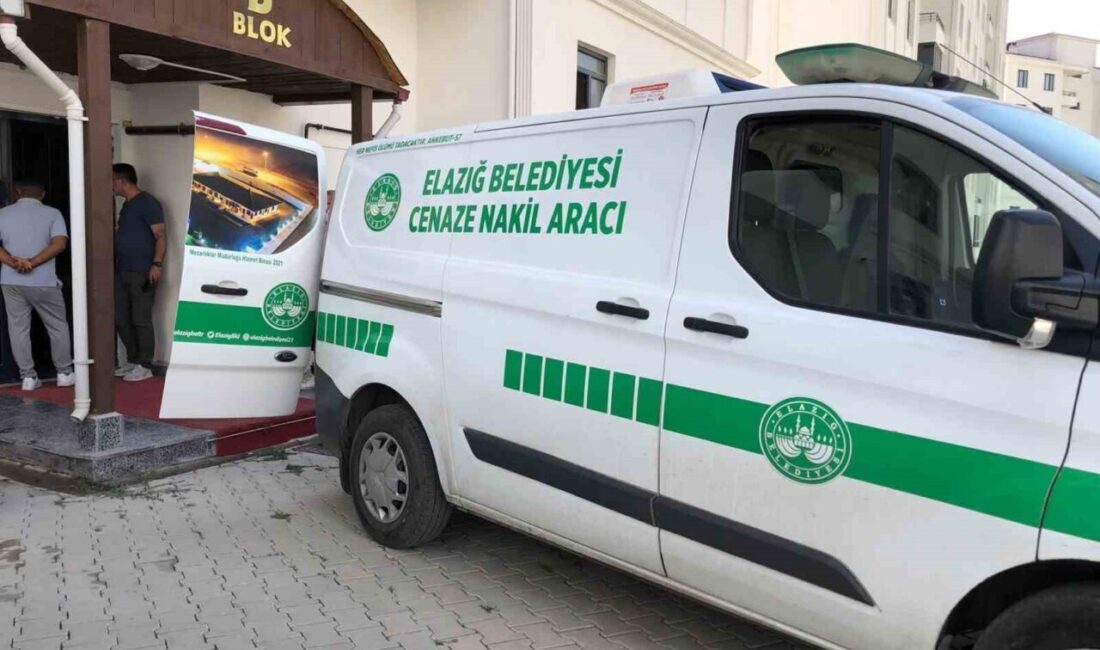 Elazığ’da evine gelen ve eşini bir başka şahısla gören başkomiser,