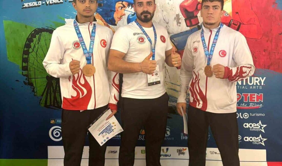 Elazığlı sporcular Gençler Avrupa Kick Boks Şampiyonası’ndan bronz madalya ile