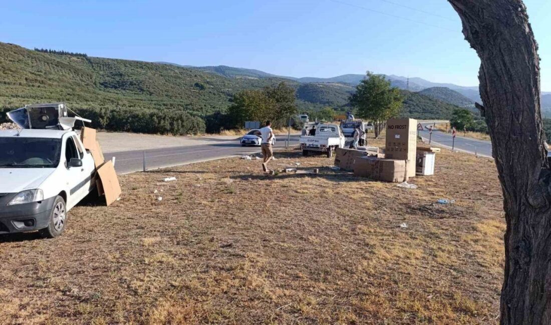 Erdek-Bandırma karayolunda meydana gelen trafik kazasında, beyaz eşya yüklü bir