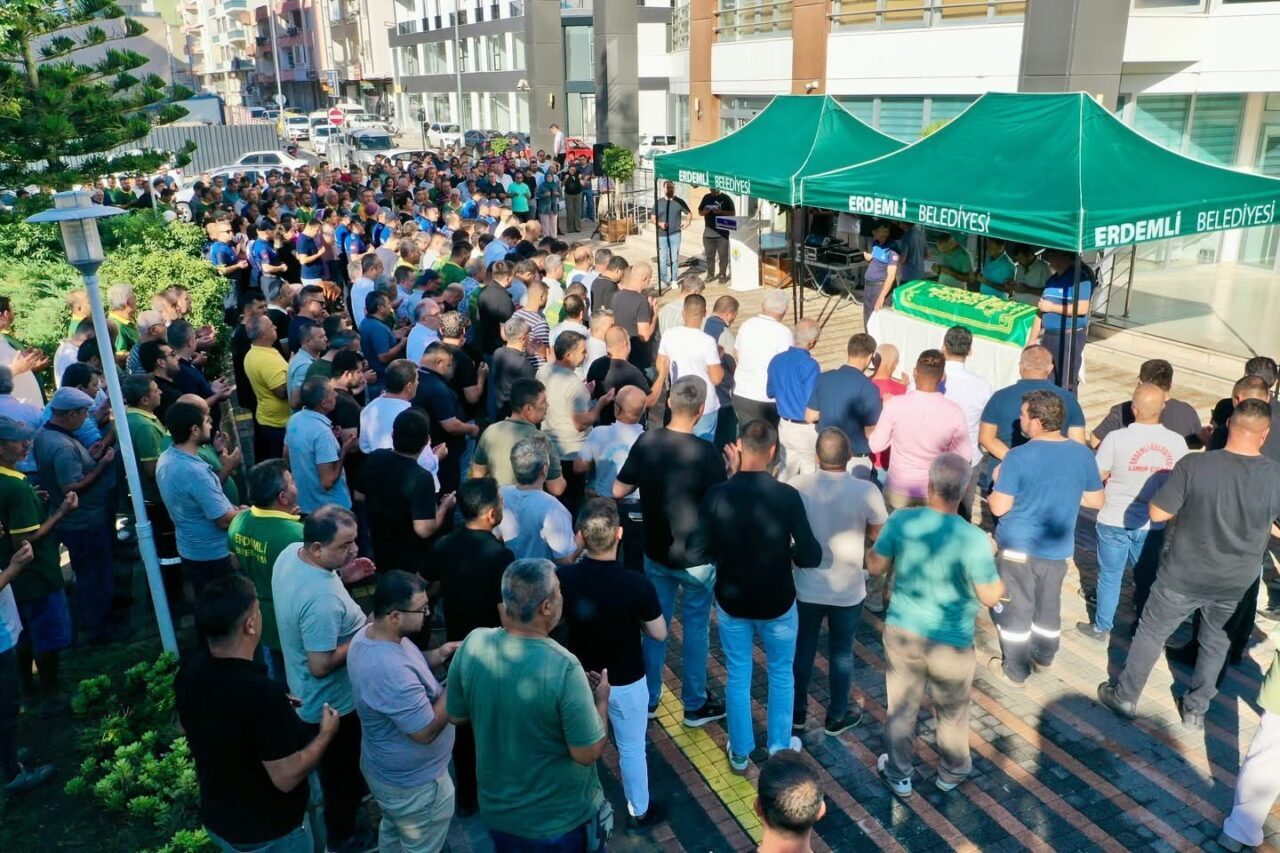 Kalp krizi sonucu hayatını kaybeden Mersin’in Erdemli Belediyesi personeli için