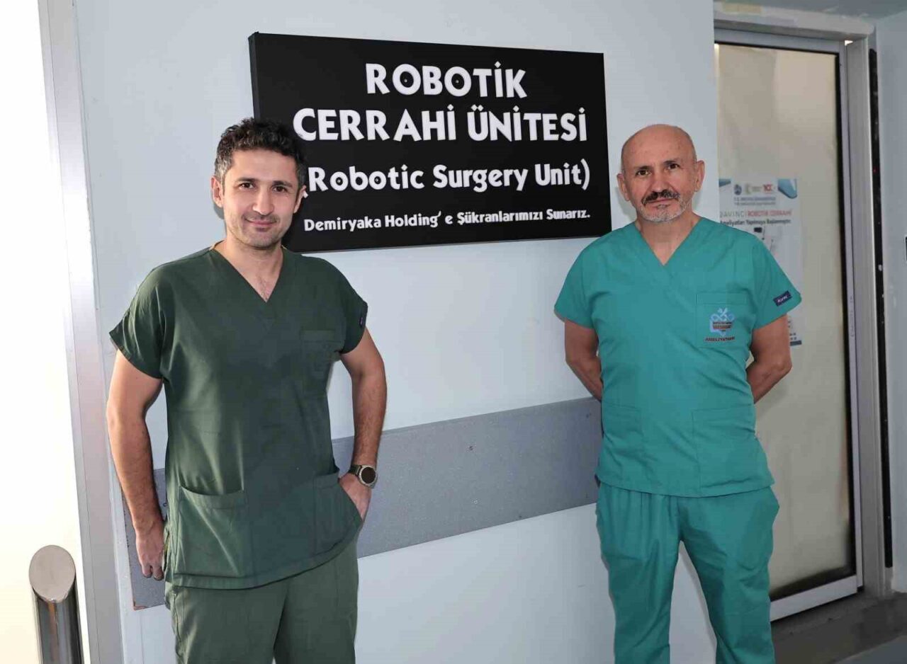 Erciyes Üniversitesi (ERÜ) Tıp Fakültesi Üroloji Anabilim Dalında görevli Üroonkoloji