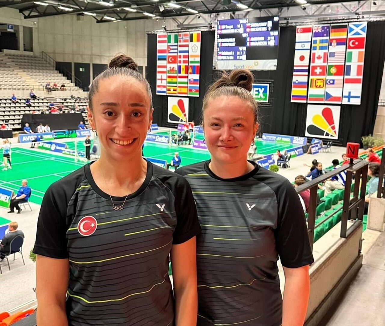 Belçika’da düzenlenen ’’YONEX Belgian International 2025’’ turnuvasında Erzincanlı kızlar Bengisu