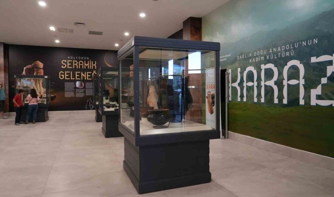 Cumhuriyet’in 102’inci yılı dolayısıyla “102 Sergi Projesi” çerçevesinde Erzurum Müzesi’nde