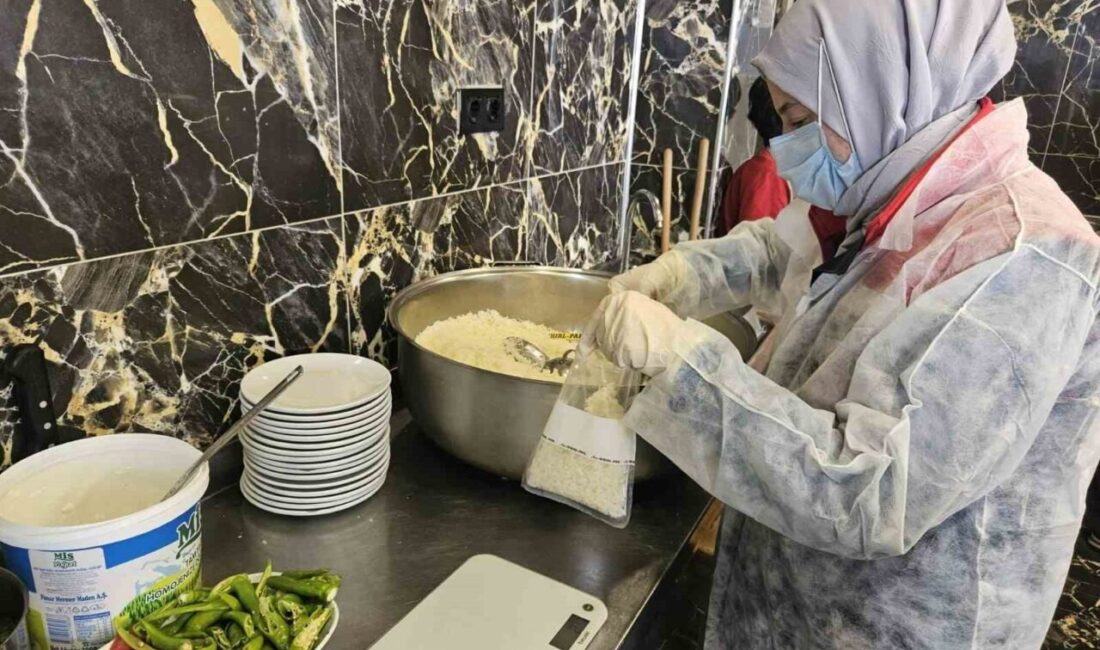 Erzurum’da gıda satışı yapan işletmelere yönelik denetimler gerçekleştirildi. Erzurum Valiliği’nce