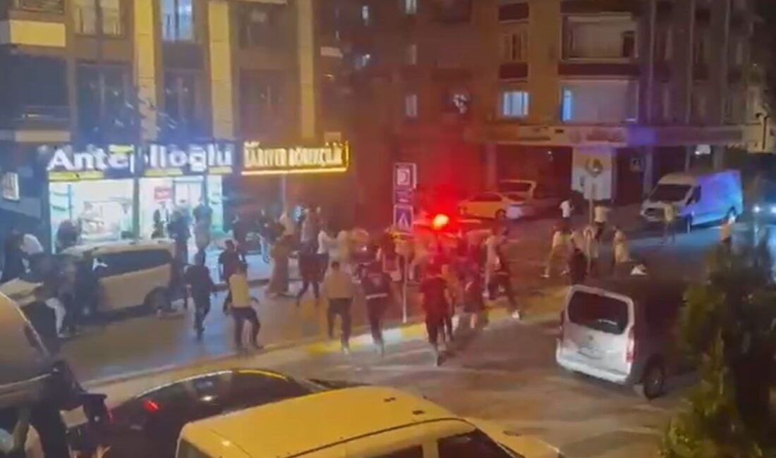 Esenyurt’ta düğün çıkışı Vanlı iki akraba aile arasında tekme tokat