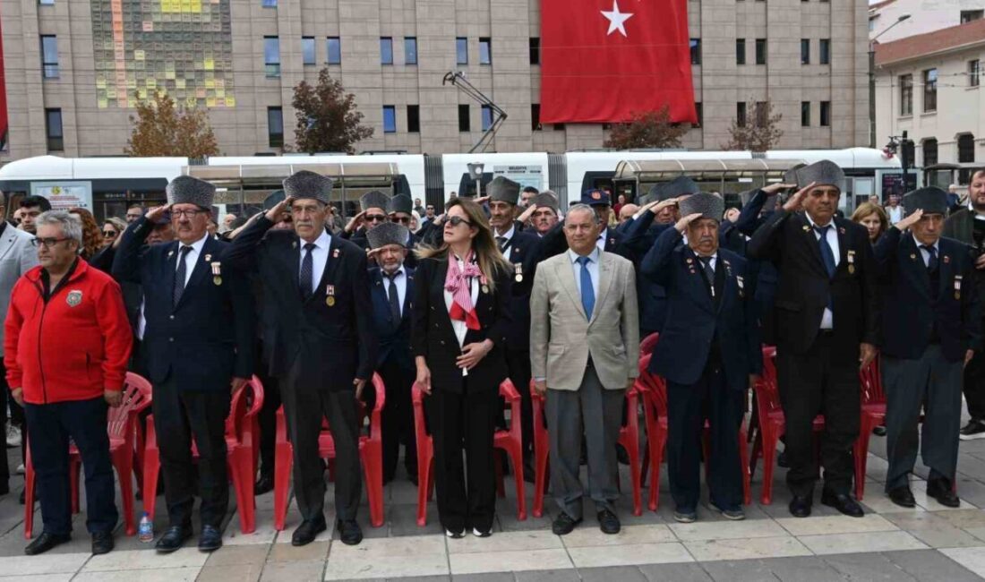 Eskişehir’de Gaziler Günü, Vilayet Meydanı’nda düzenlenen törenle kutlandı. Program, Eskişehir
