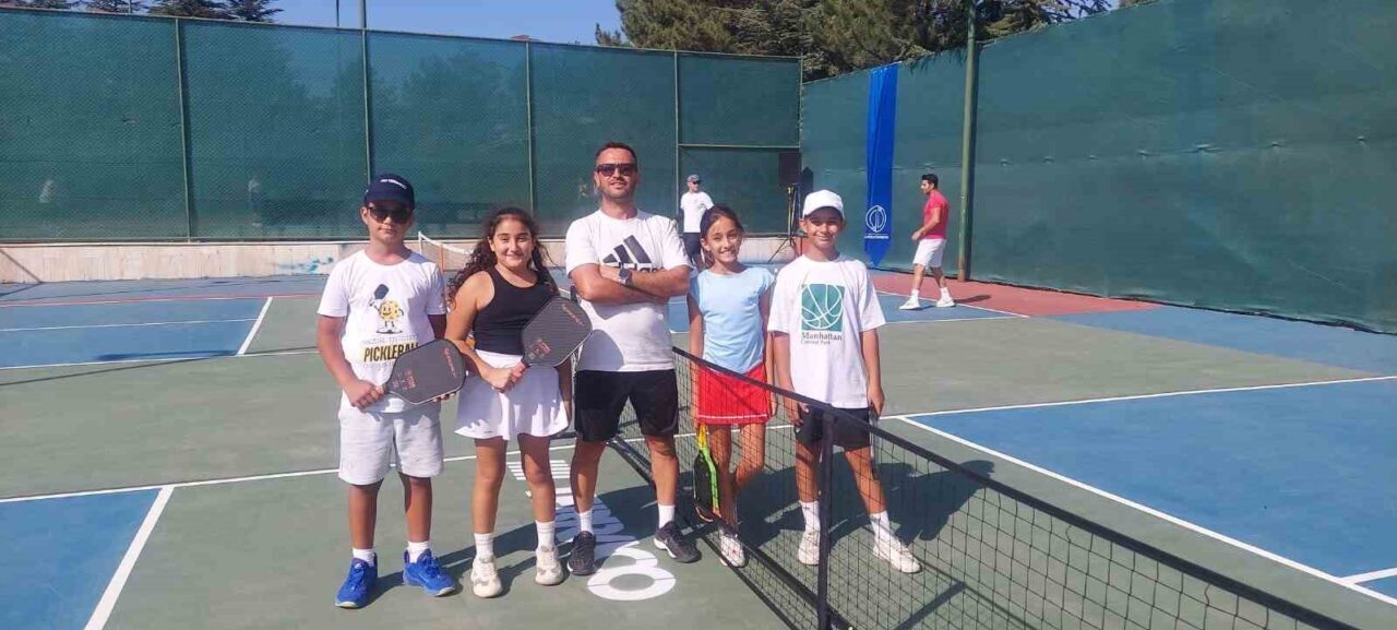 Eskişehir’de büyük coşkunun yaşandığı pickleball turnuvası tamamlandı. Turnuva, 12 Eylül