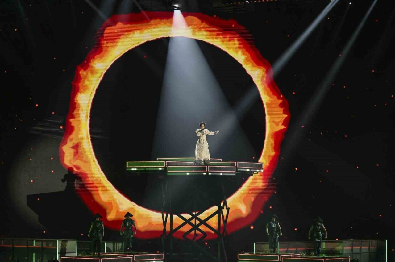 Eurovision şarkı yarışmasına alternatif olarak düzenlenen ve 22 ülkenin katılımıyla