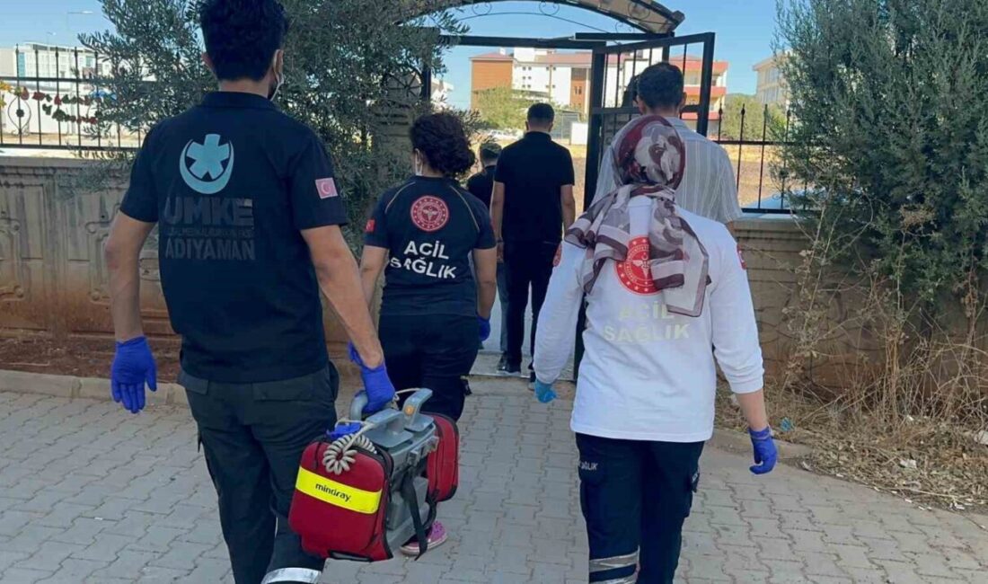 Adıyaman’da bir evden ceset kokusu geldiğine dair alınan ihbar ekipleri