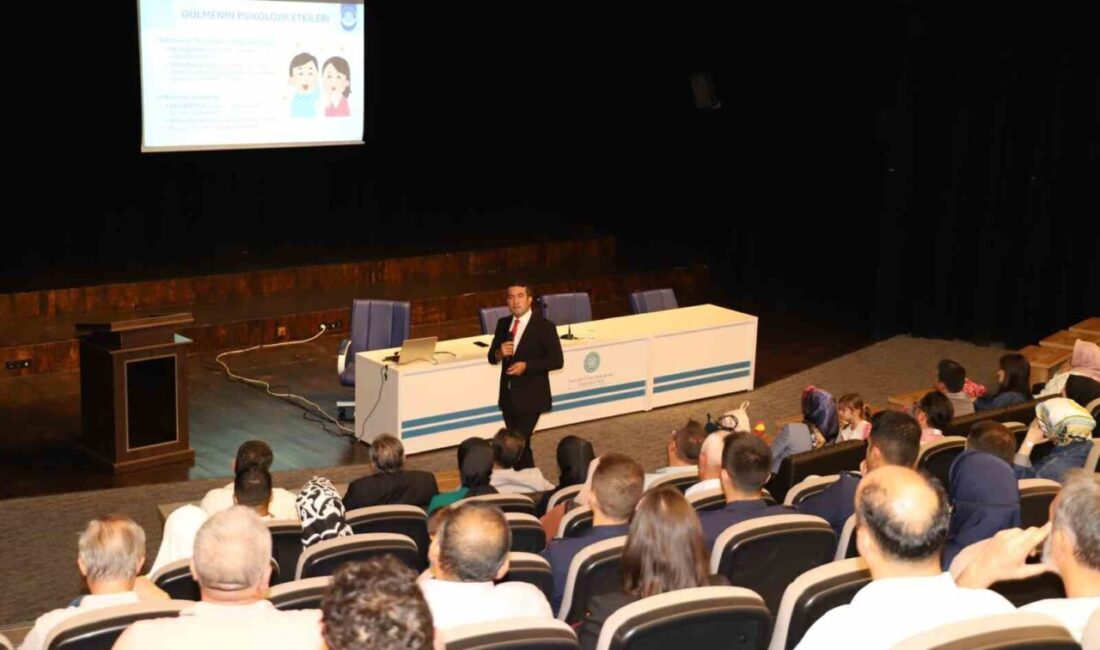 Evliliğin iniş çıkışlı uzun bir yol olduğunu ifade eden Necmettin