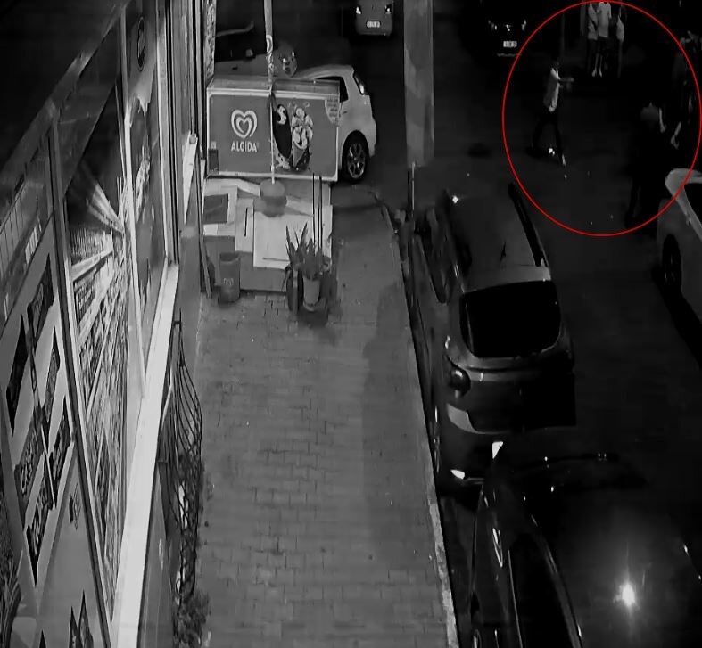 Eyüpsultan’da 20 yaşındaki gencin sokak ortasında öldürüldüğü silahlı saldırının güvenlik