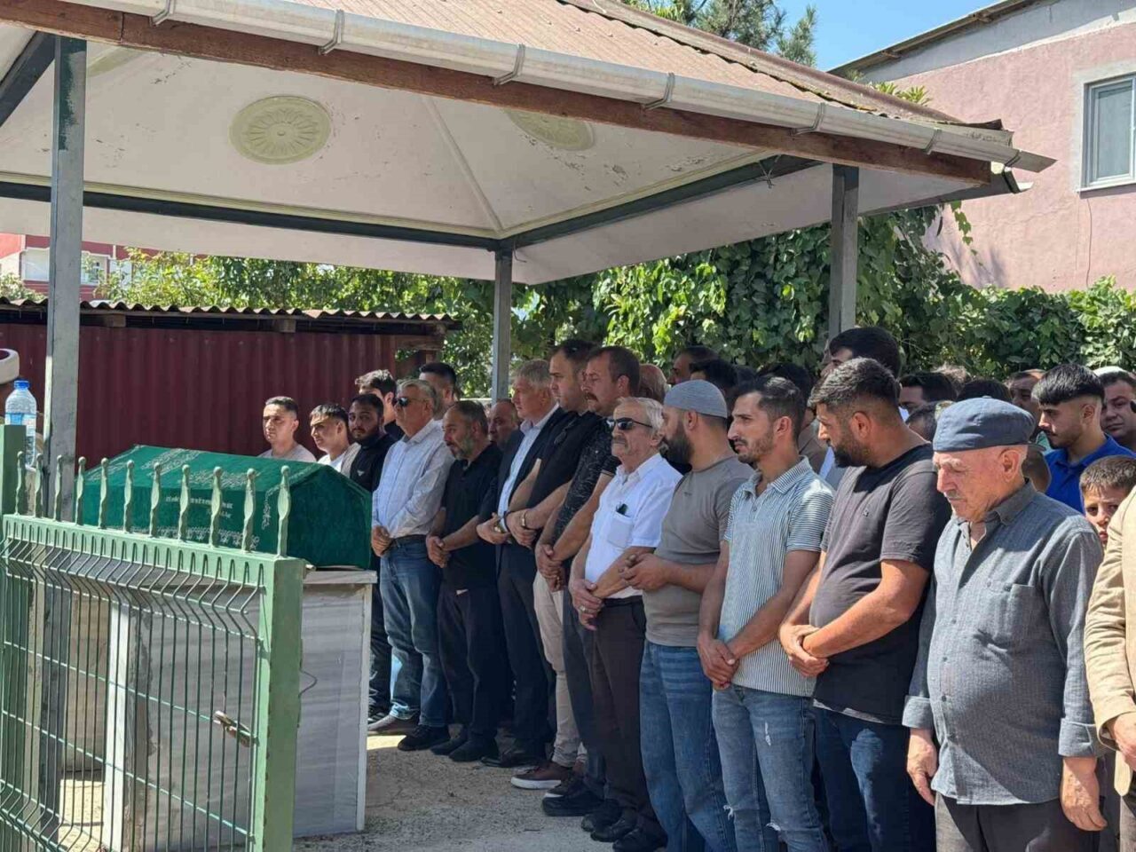 Çerkezköy OSB’de faaliyet gösteren boya fabrikasında zehirlenerek hayatını kaybeden işçi,