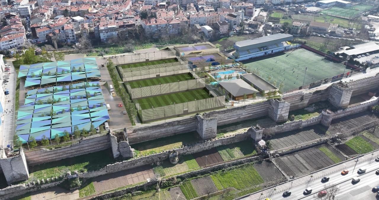 Fatih’te yapımı hızla devam eden Silivrikapı Spor Köyü inşaatında Gençlik