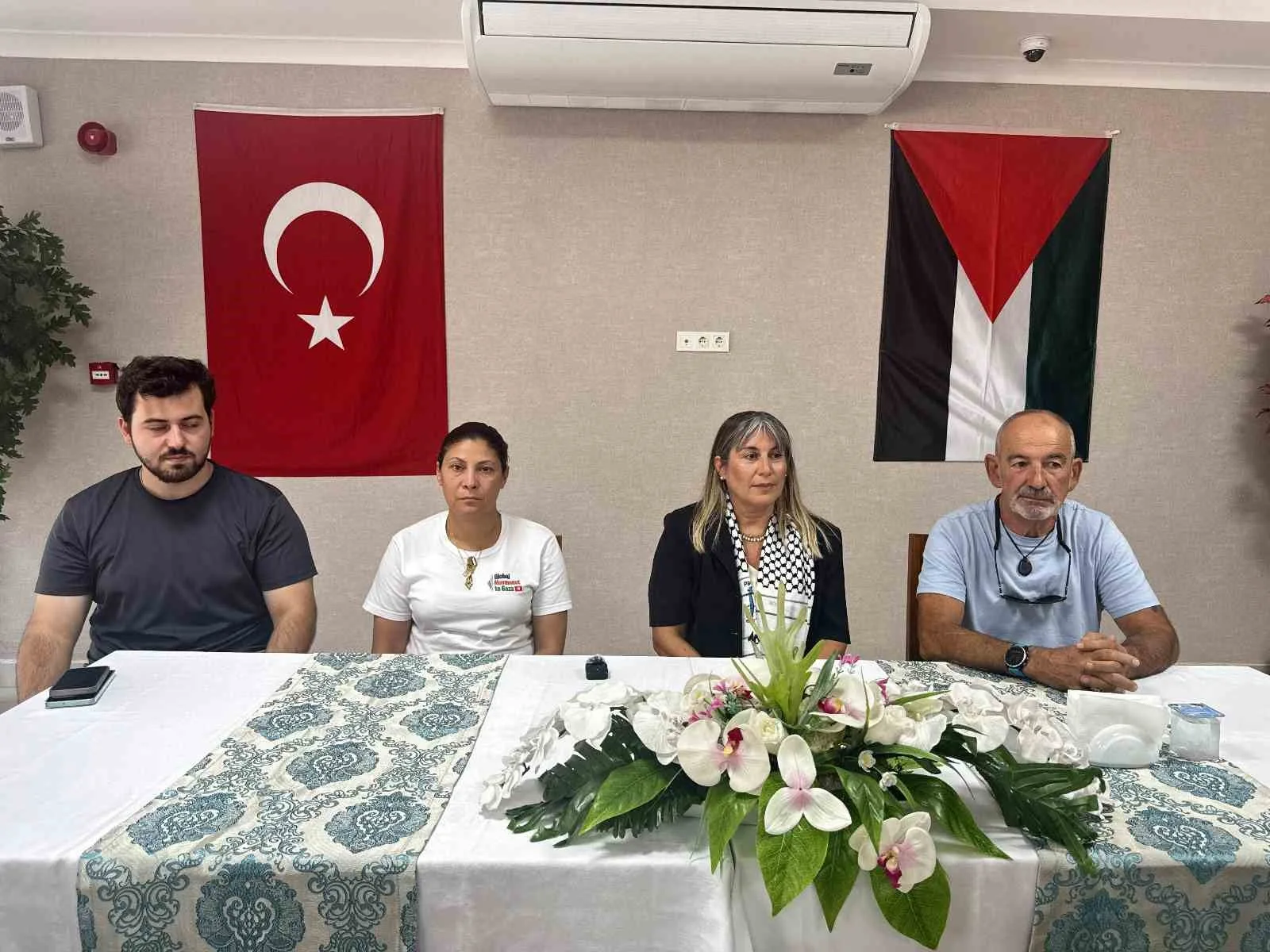 Gazze’ye insani yardım amacıyla yola çıkan Küresel Sumud Filosu’ndan olumsuz