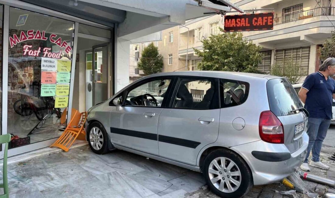 İstanbul Güngören’de fren yerine gaza basan sürücü, önce bir yayaya