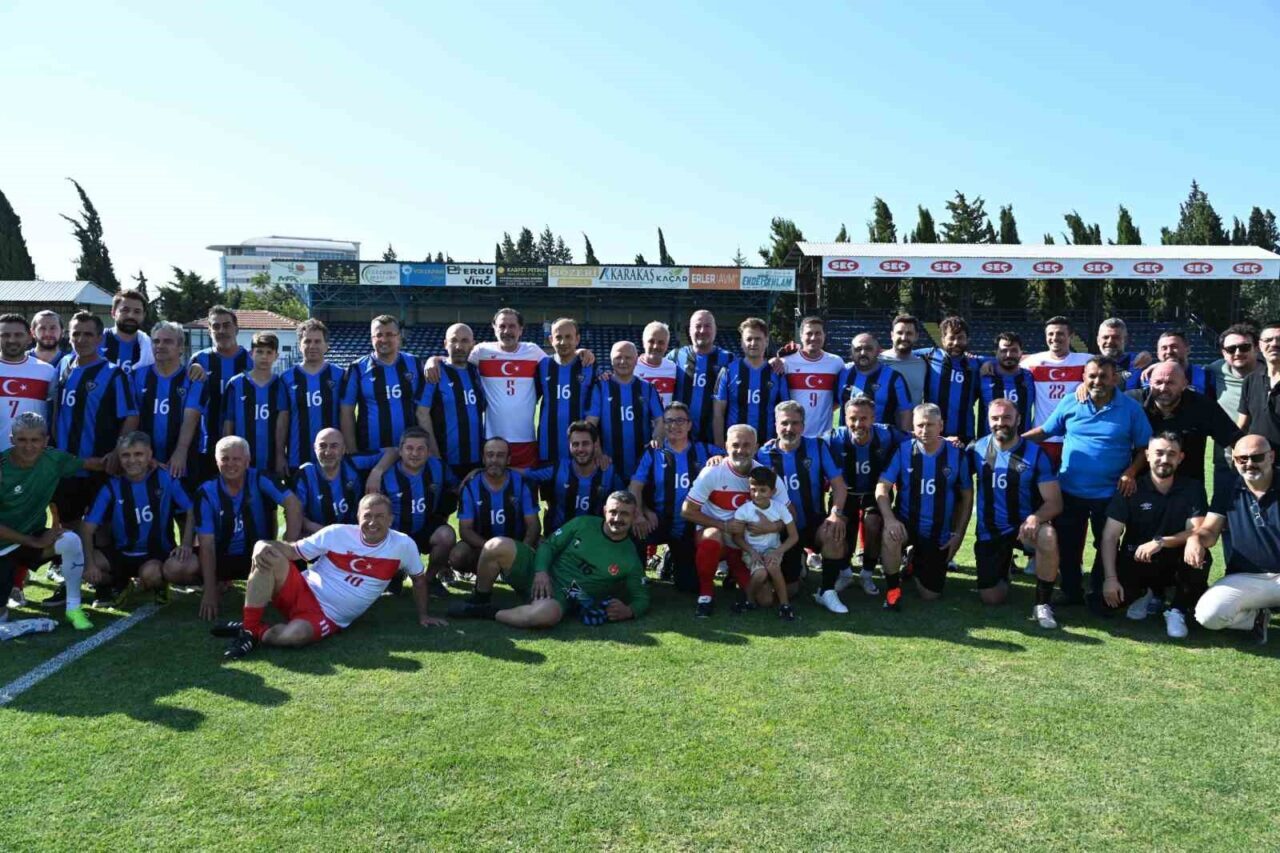 Karacabey’in düşman işgalinden kurtuluşunun 103. yılı, unutulmaz bir dostluk maçıyla