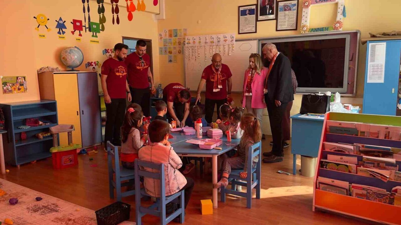 Galatasaray taraftar grubu UltrAslan’ın Giresun İl Koordinatörlüğü, Giresun’un Dereli ilçesine