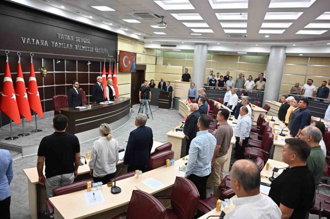 Kepez Belediye Meclisi, Antalya basın camiasında uzun yıllar görev yapmış