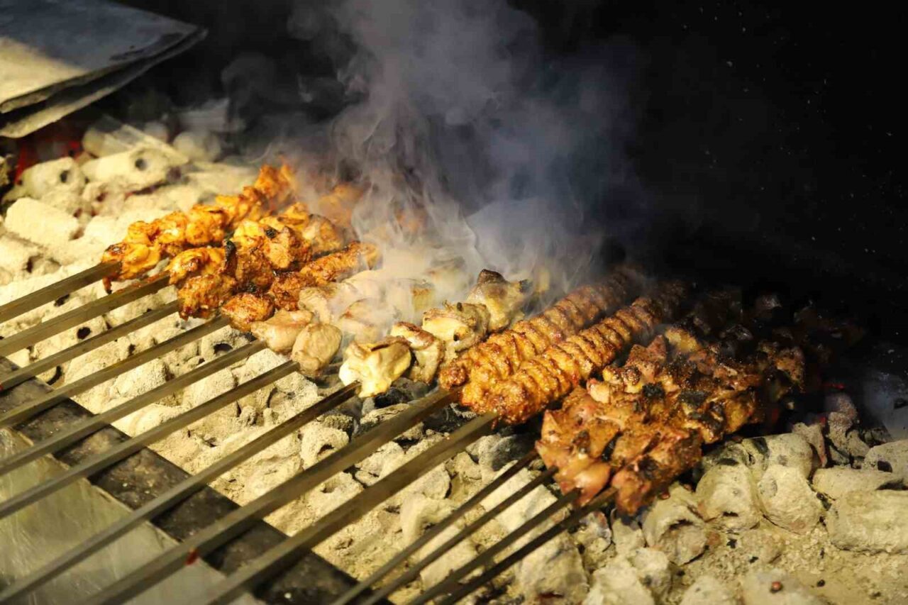 Gastronomi şehri Gaziantep mutfağının birbirinden eşsiz lezzetli yemekleri ver tatlıları