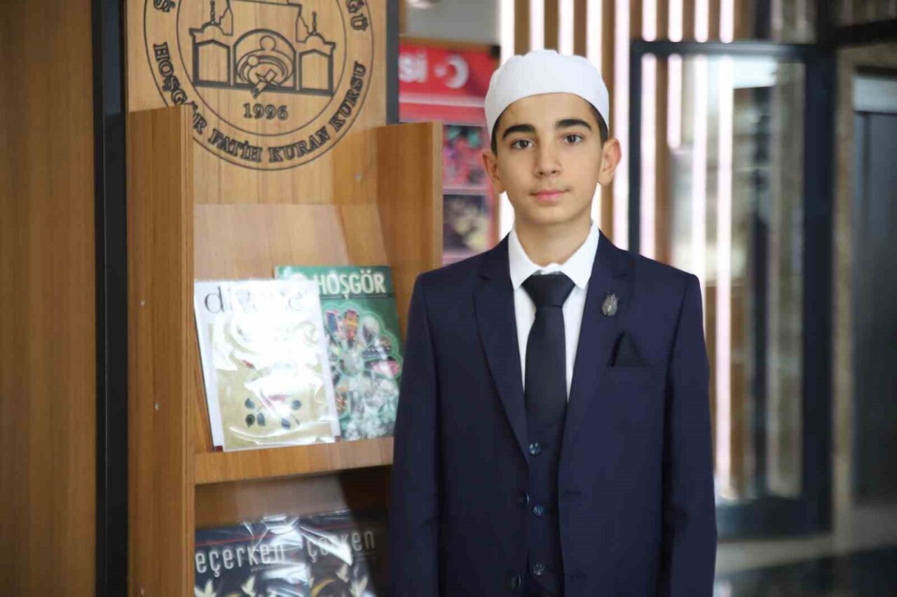 Gaziantepli hafız Merdan Ahmet Bayramoğlu, Türkiye birinciliğinin ardından Libya’da gerçekleştirilecek