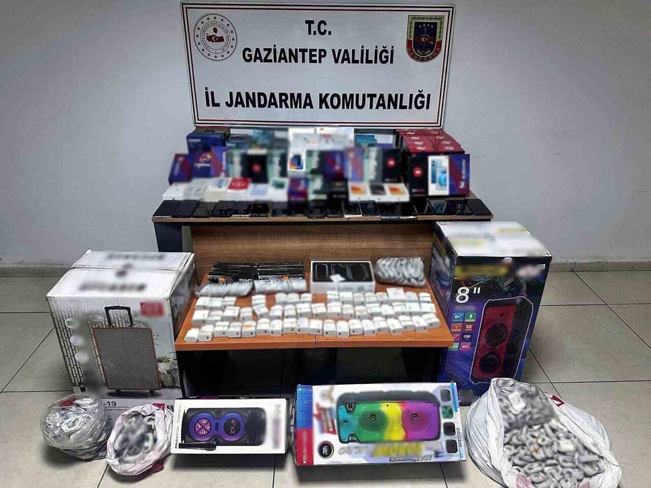 Gaziantep’te 1 milyon 123 bin TL değerinde gümrük kaçağı elektronik