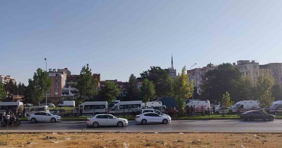 Gaziantep’te 3’ü işçi servisi olmak üzere toplam 7 aracın karıştığı