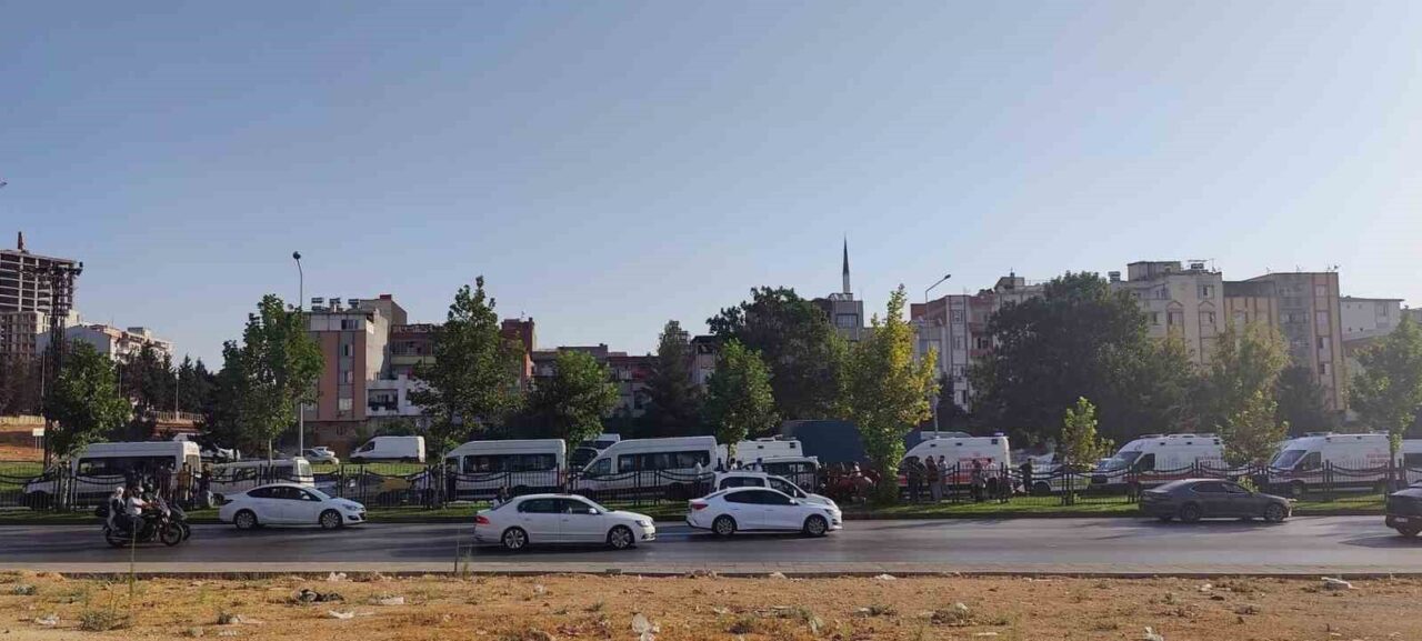 Gaziantep’te 3’ü işçi servisi olmak üzere toplam 7 aracın karıştığı