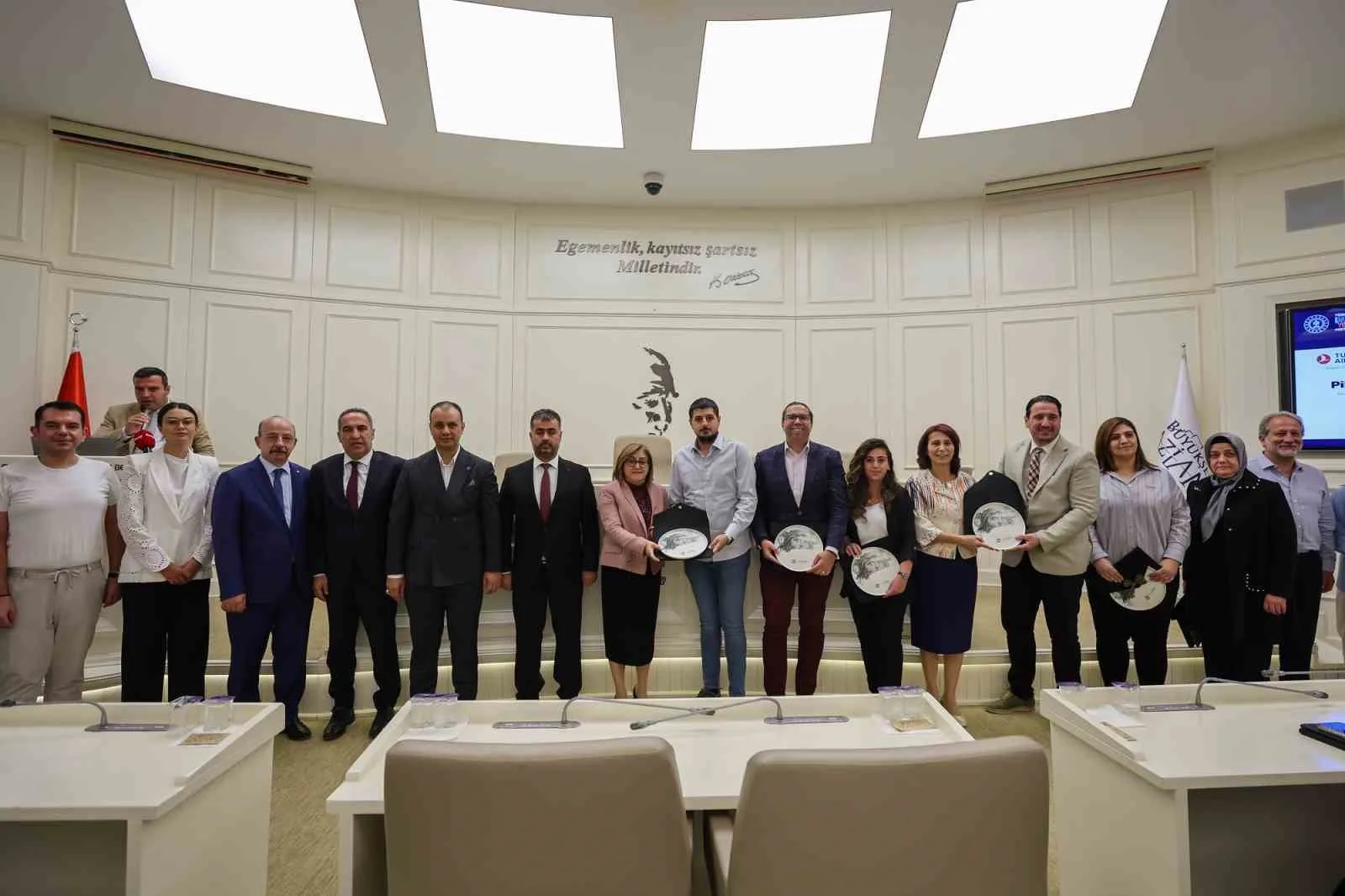 Gaziantep Büyükşehir Belediyesi, Kültür Yolu Festivali GastroANTEP’e katkı sunan esnafla