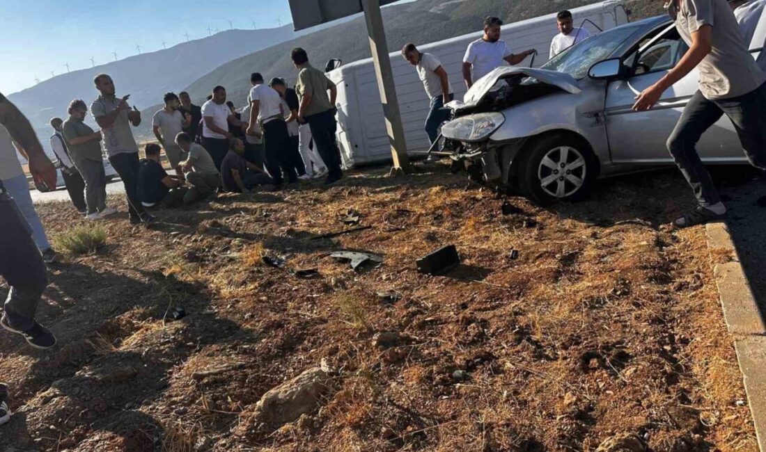 Gaziantep’in İslahiye ilçesinde otomobil ile minibüsün çarpışması sonucu 5 kişi