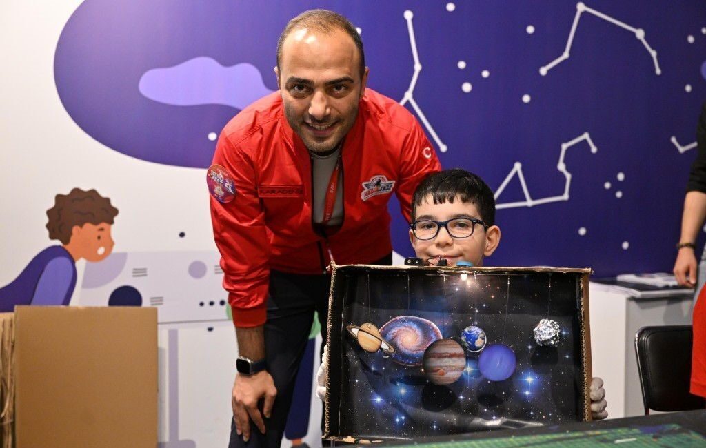 Gaziosmanpaşa Belediye Başkan Vekili Eray Karadeniz, Havacılık, Uzay ve Teknoloji