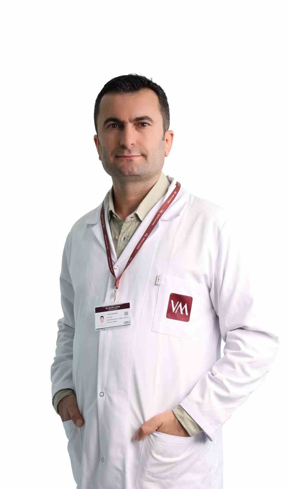 Kadın Hastalıkları ve Doğum Uzmanı Doç. Dr. Talip Karaçor, her