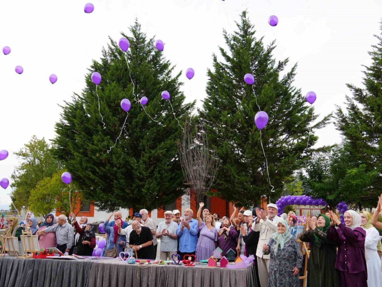 Dünya Alzheimer Günü, Ertan Uçar Alzheimer Hastaları Gündüz Bakım Merkezi’nde