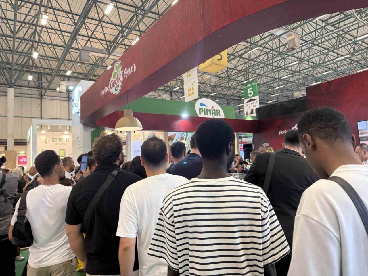 İstanbul’da düzenlenen World Food İstanbul Fuarı’nda yer alan Gedik Piliç