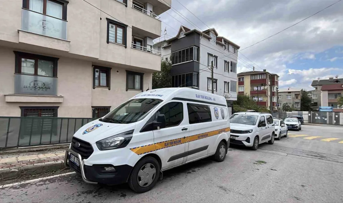 Kocaeli’nin Gebze ilçesinde evinde tabancayla vurulan 26 yaşındaki kadın hayatını