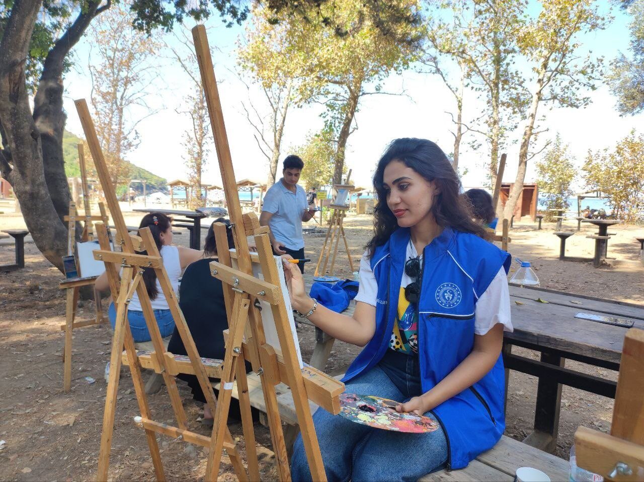 Aydın Gençlik Merkezi tarafından Dilek Yarımadası Milli Parkı’nda düzenlenen resim