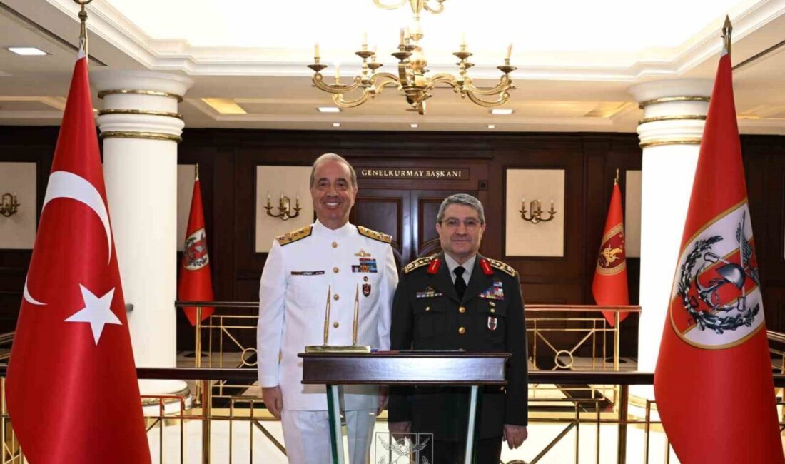 Genelkurmay Başkanı Orgeneral Selçuk Bayraktaroğlu, Deniz, Hava ve Kara Kuvvet