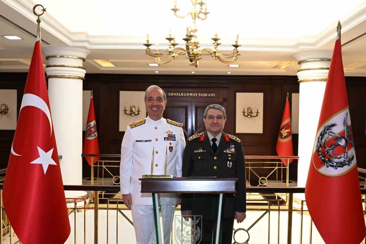 Genelkurmay Başkanı Orgeneral Selçuk Bayraktaroğlu, Deniz, Hava ve Kara Kuvvet