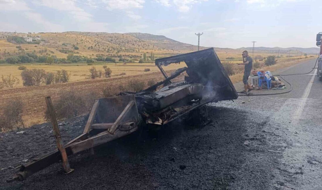 Batman’ın Gercüş ilçesinde seyir halindeki kamyonetin arkasında bulunan çekme karavan,