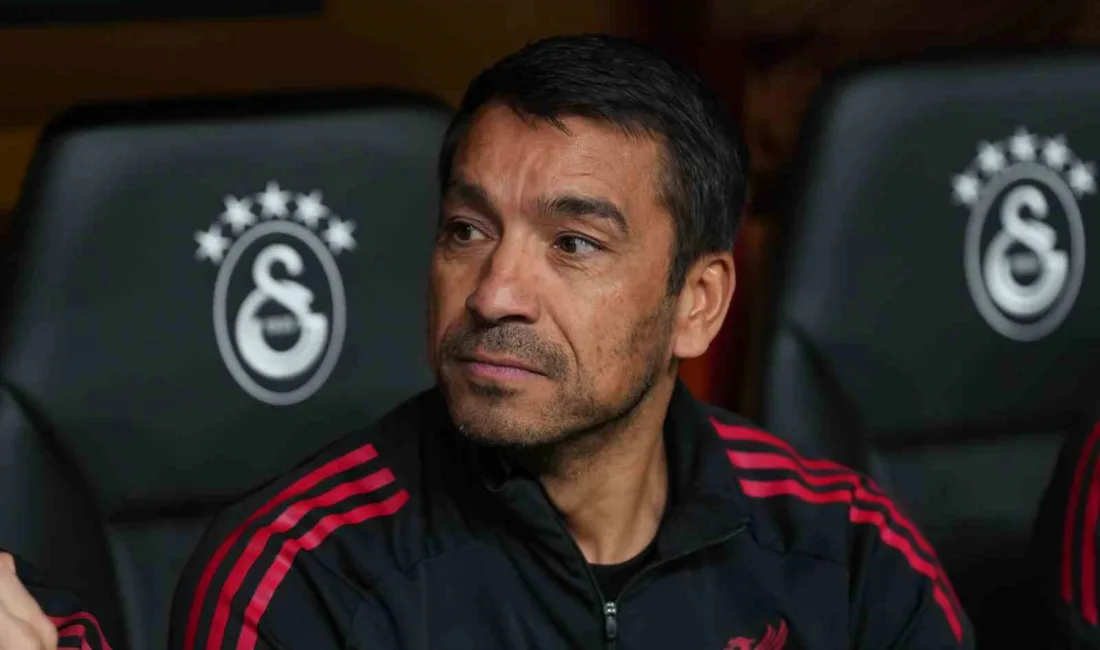 Beşiktaş eski teknik direktörü Giovanni van Bronckhorst, RAMS Park’a bu