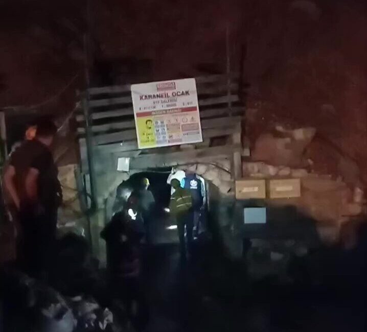 Denizli’nin Acıpayam ilçesinde dün öğle saatlerinde bir krom madeninde meydana