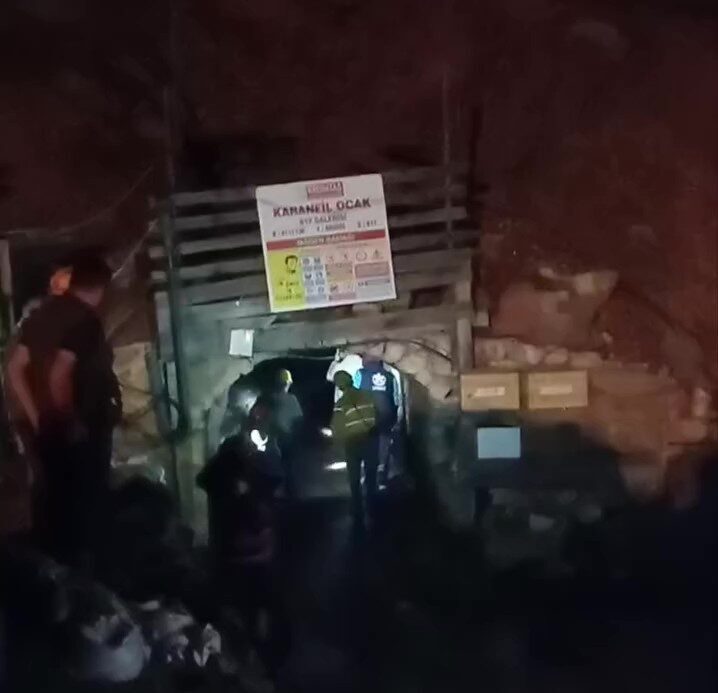 Denizli’nin Acıpayam ilçesinde dün öğle saatlerinde bir krom madeninde meydana