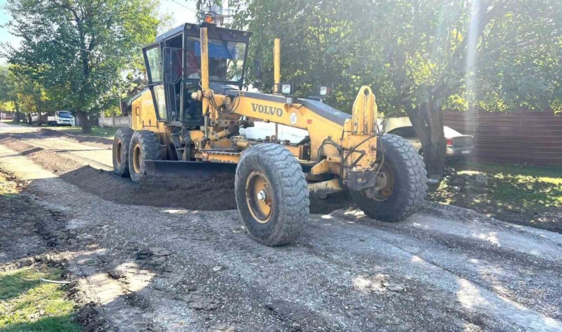 DÜZCE (İHA) – Düzce’nin Gölyaka ilçesinde köy yollarının asfaltlanması öncesi