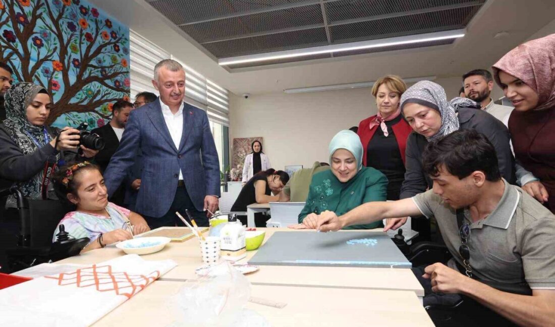 AK Parti Genel Merkez Kadın Kolları Başkanı Tuğba Işık Ercan,