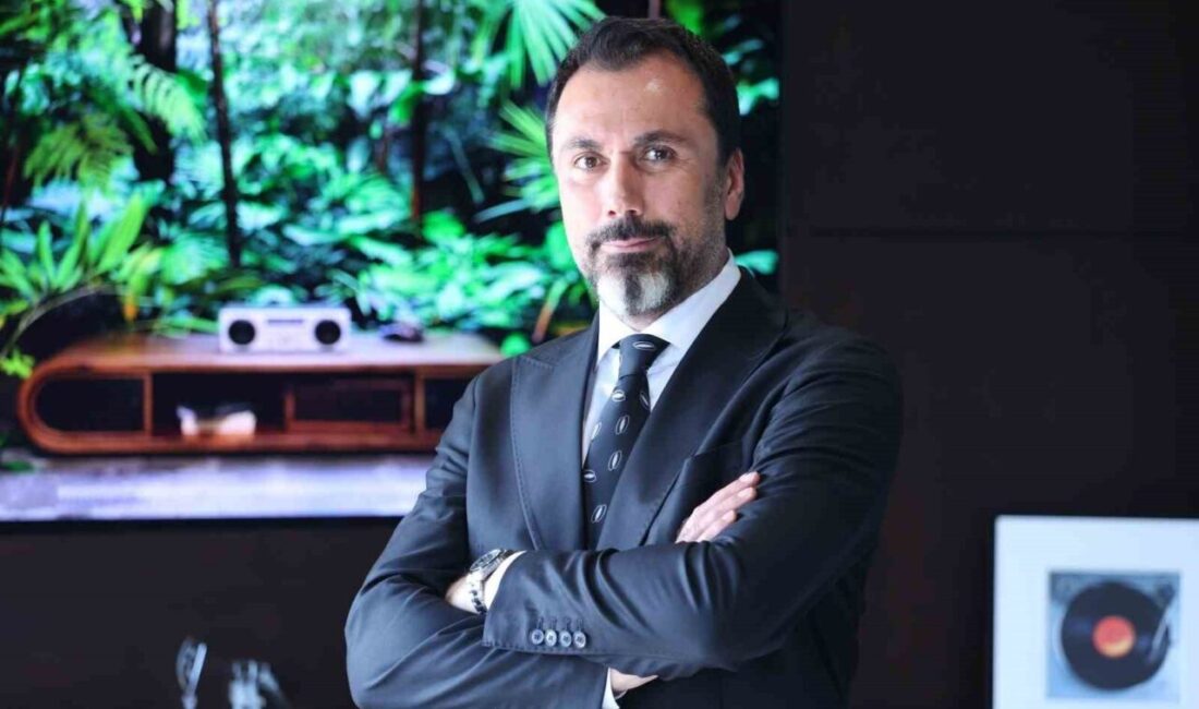 Küresel belirsizlikler, merkez bankalarının alımları ve kur baskısı altını tarihi