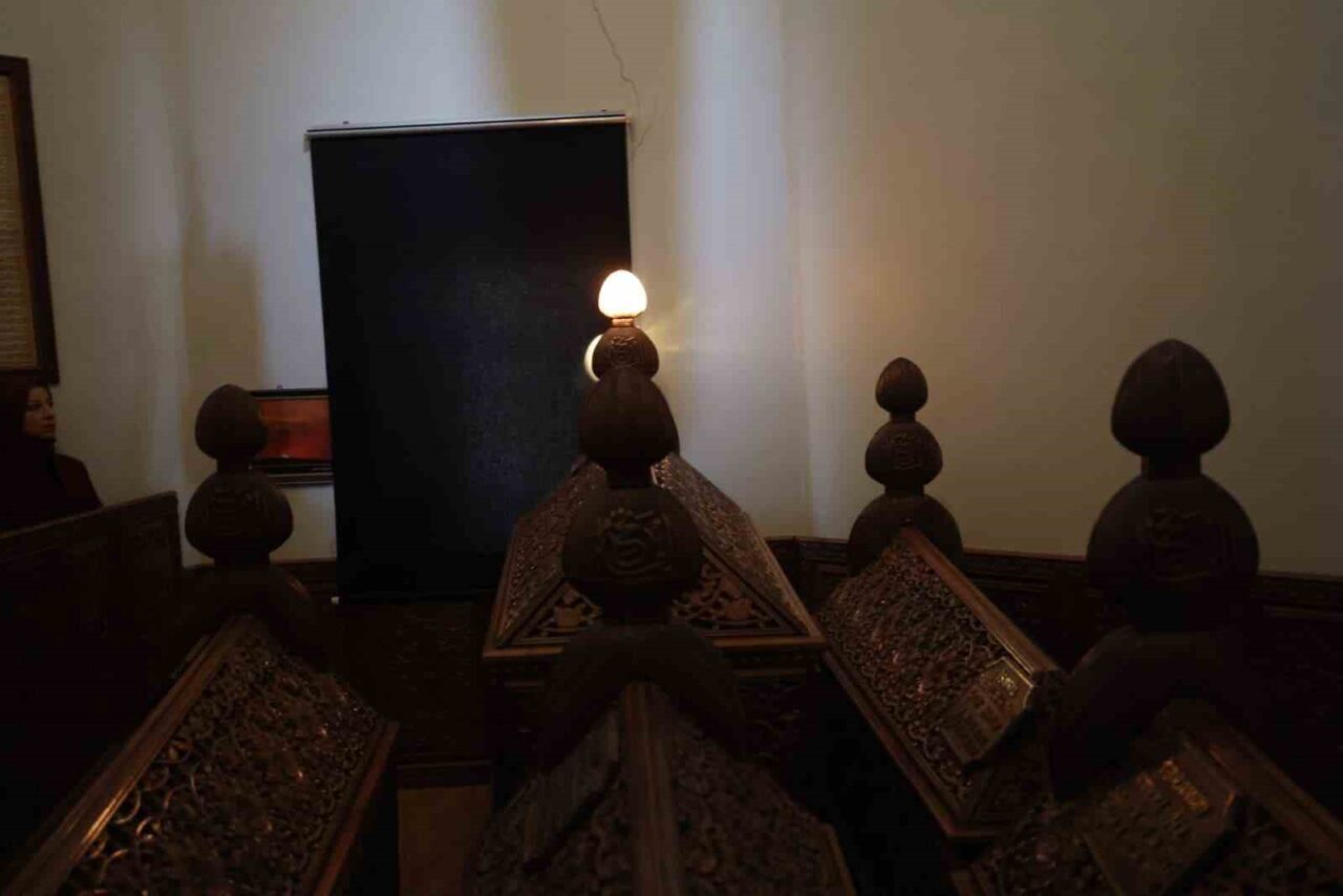 Siirt’in Tillo ilçesinde her yıl ekinoks döneminde gerçekleşen ışık hadisesi