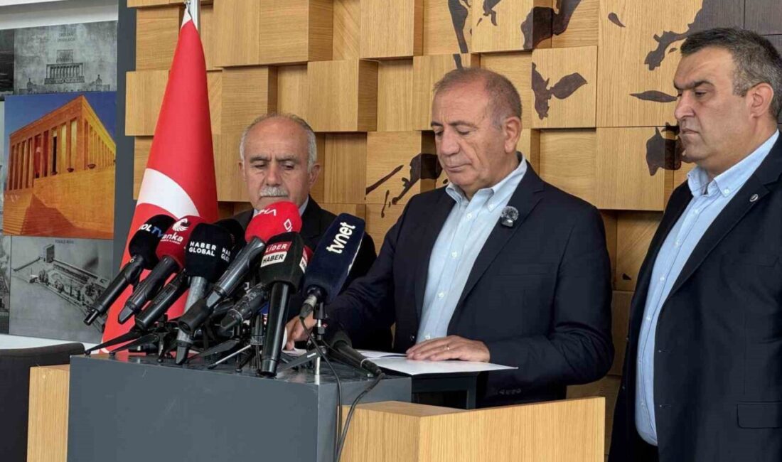 Mahkeme kararıyla Cumhuriyet Halk Partisi (CHP) İl Başkanlığına görevlendirilen Gürsel